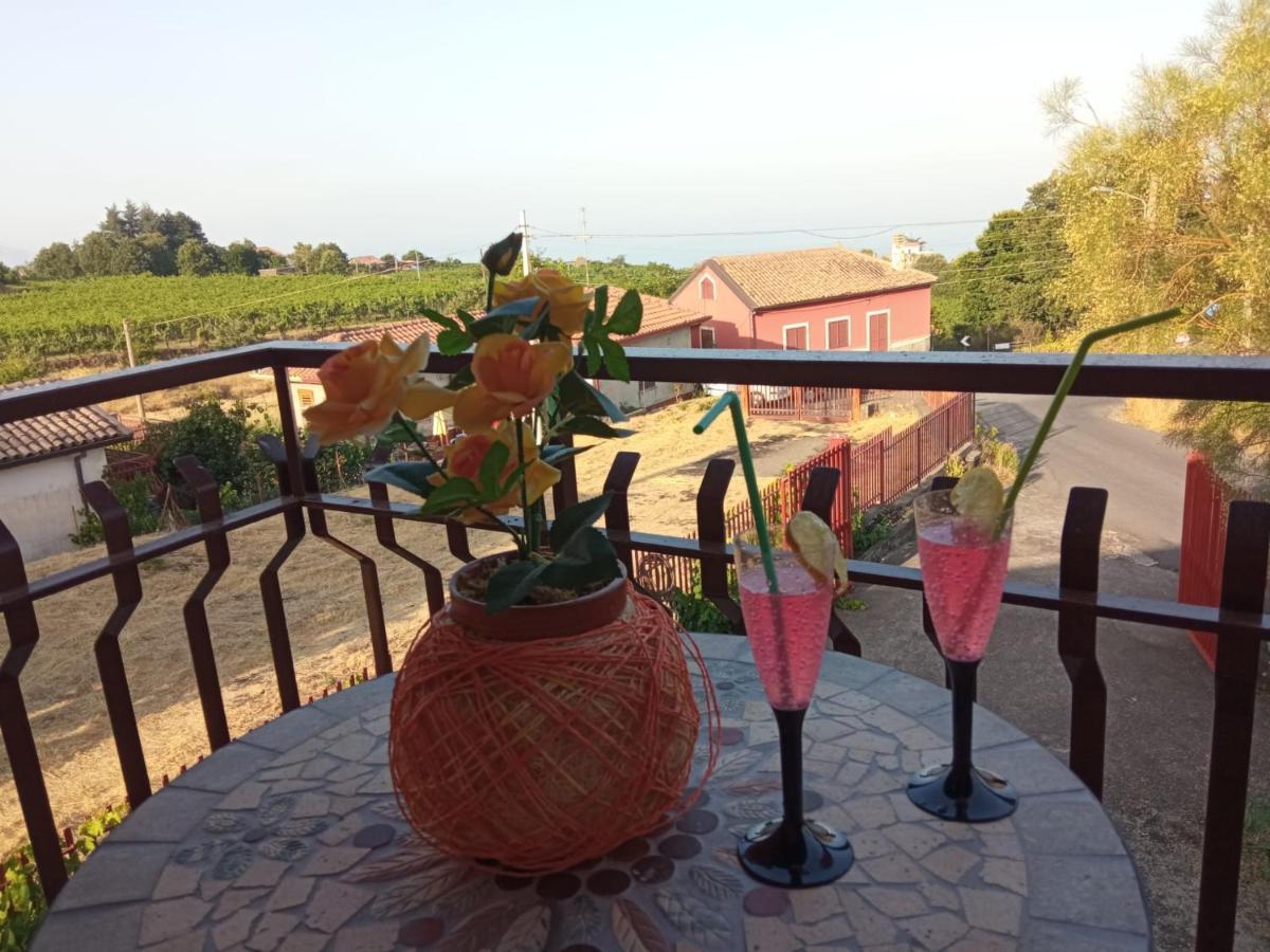 Petite Maison Dell'Etna Milo Bagian luar foto